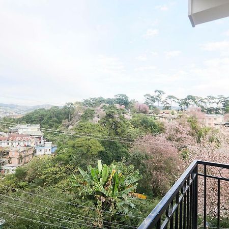 Nirvana Guest House Shillong Dış mekan fotoğraf